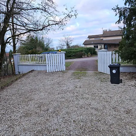 Chez Marcelle Et Claude * Belleville-Sur-Meuse